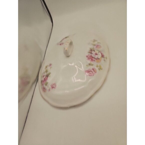 Romantic Vintage Covered Vegetable Dish - Owen Miverva Gold Medal St. Louis flaw - Picture 8 of 9